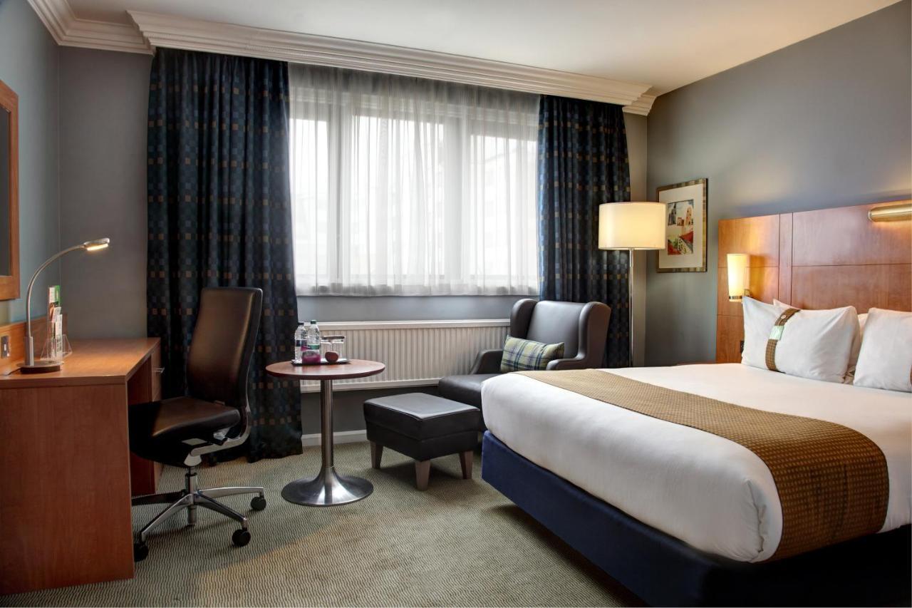 Holiday Inn London Brent Cross, An Ihg Hotel Exterior foto